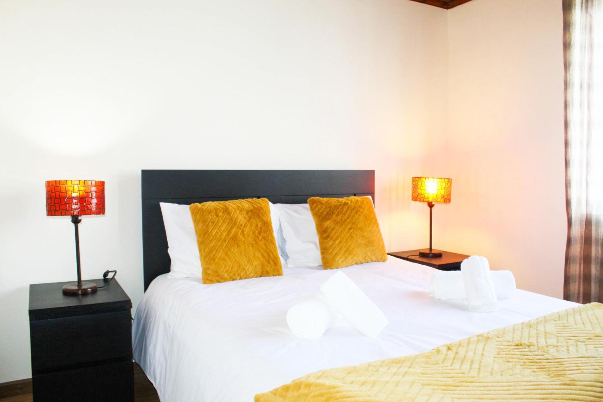 Vieira Rooms Natural Pools Ponta Delgada  Exterior photo